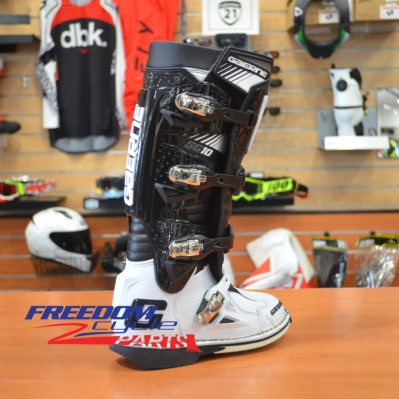 Gaerne SG-10 Boots